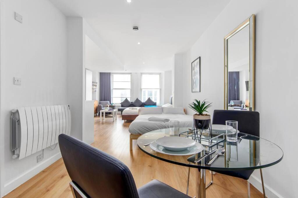 Stylish Sleep6 Flat At Iconic Piccadilly Circusvr6 Lejlighed London Eksteriør billede